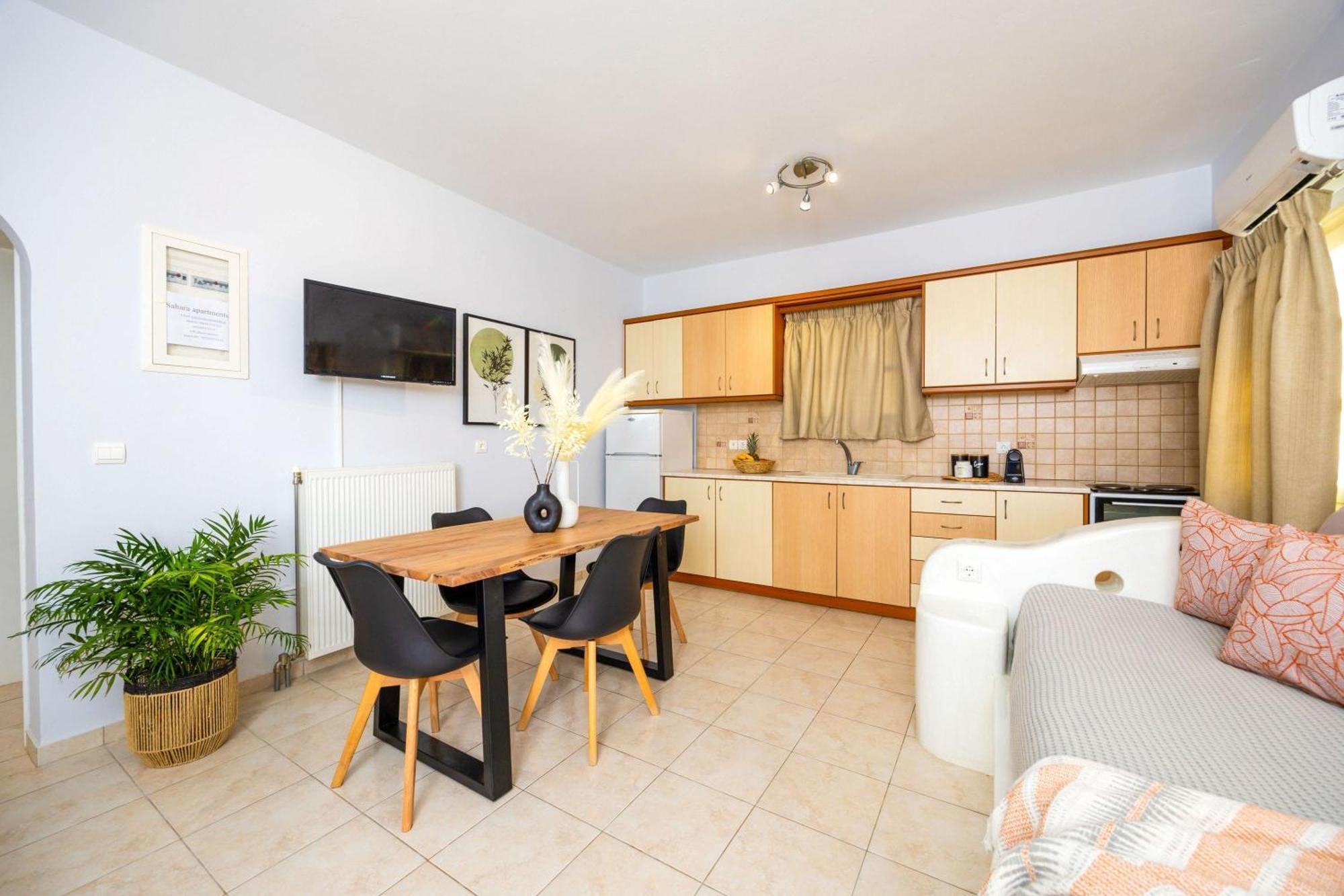 Sahara Beach Apartments - Kastraki Kastrákion 외부 사진